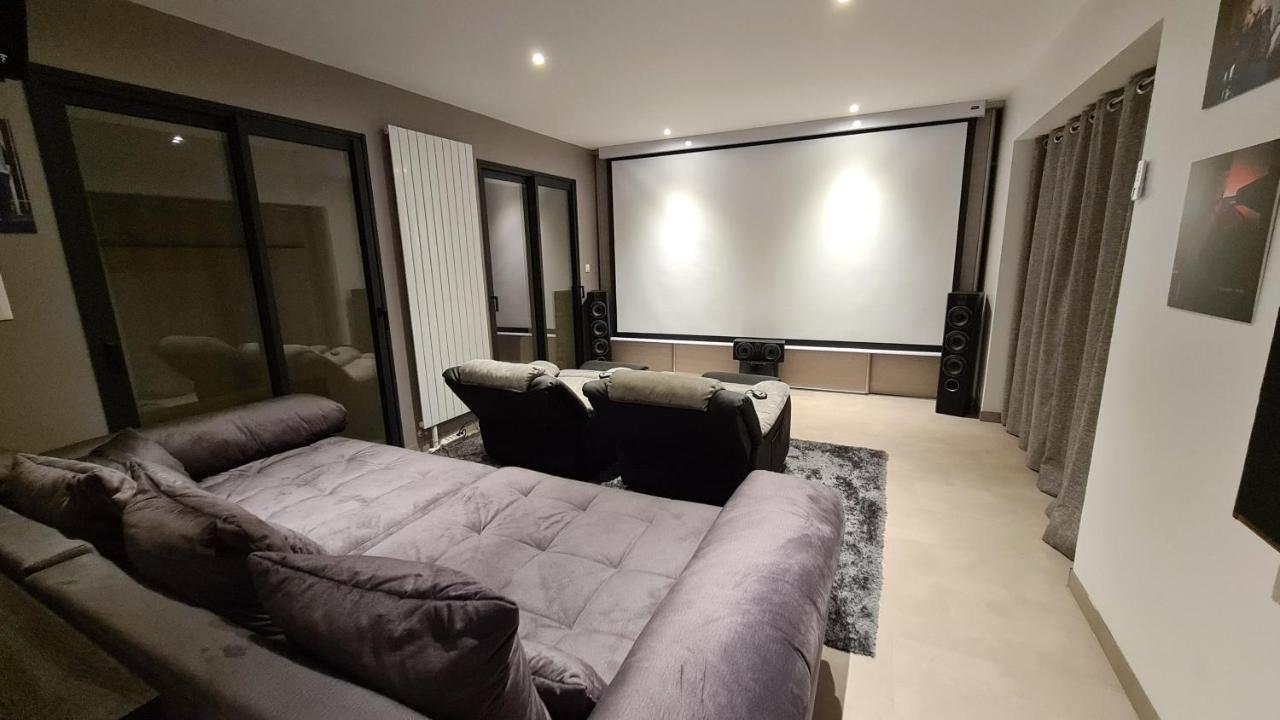 Villa Rousseau - Jacuzzi & Cinema Dans Бордо Екстериор снимка